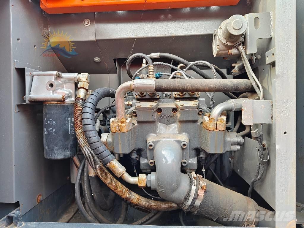 Hitachi ZX 200 Excavadoras de cadenas