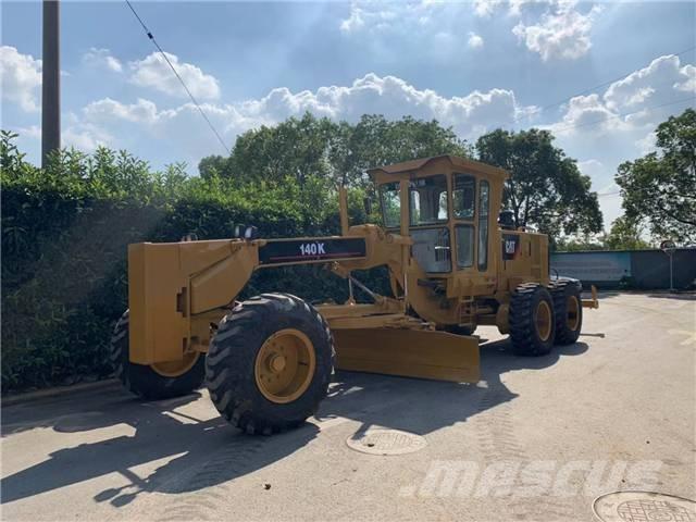 CAT 140K Motoniveladoras