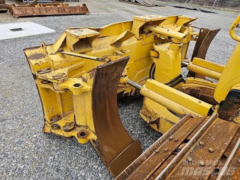 Komatsu D 61 PX-23 Buldozer sobre oruga