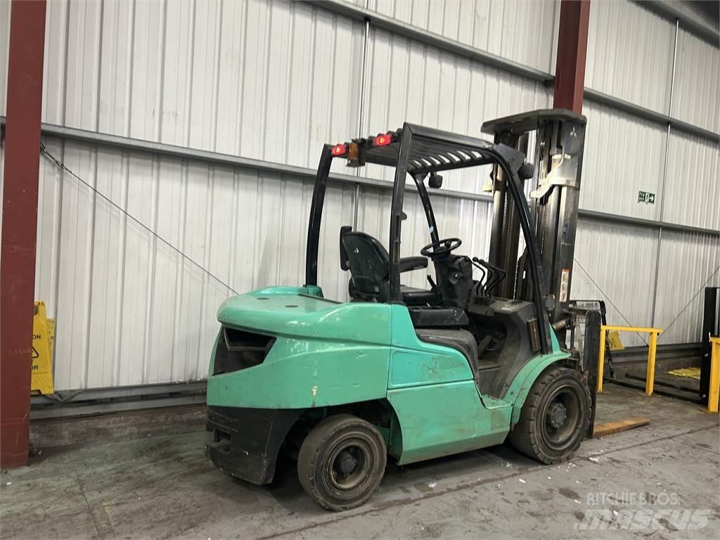Mitsubishi FD35NT Carretillas diesel