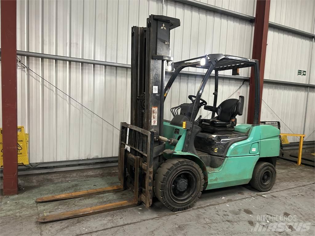 Mitsubishi FD35NT Carretillas diesel