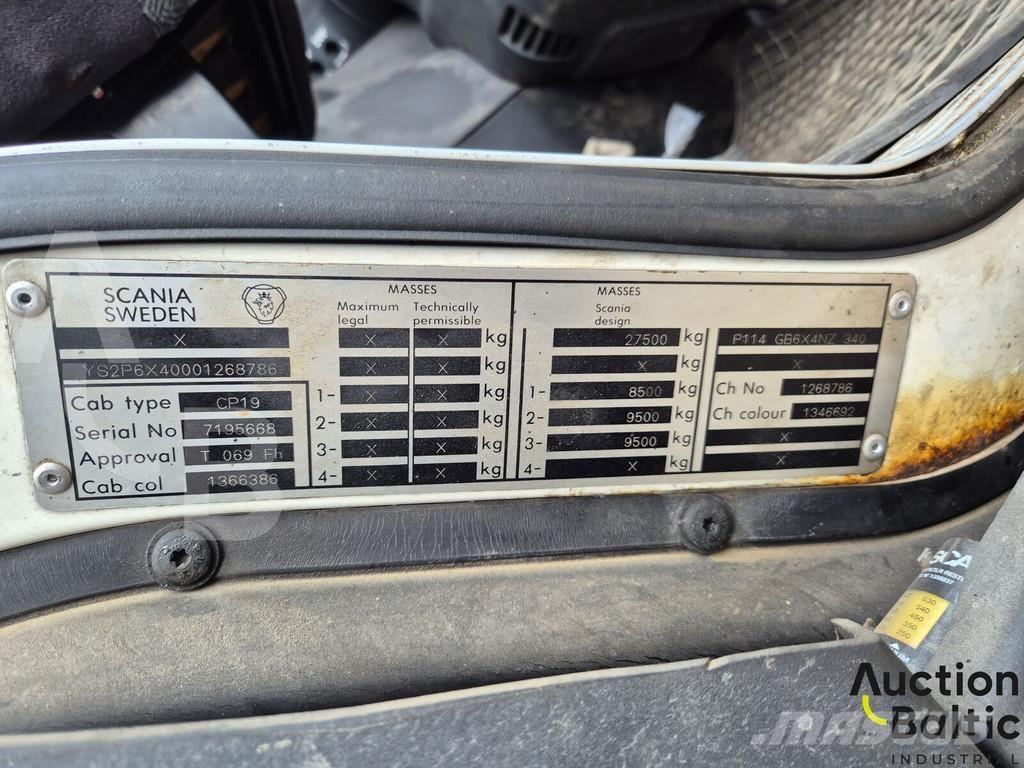 Scania P 114 GB Camiones bañeras basculantes o volquetes