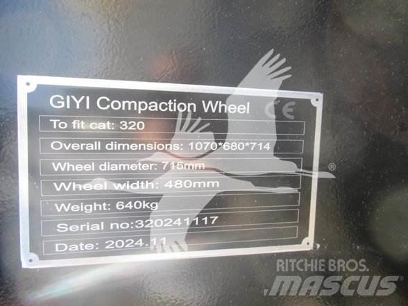  GIYI CAT 320 Neumáticos, ruedas y llantas