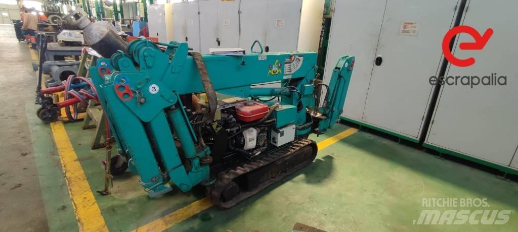 Maeda MC 104 C Minigrúas