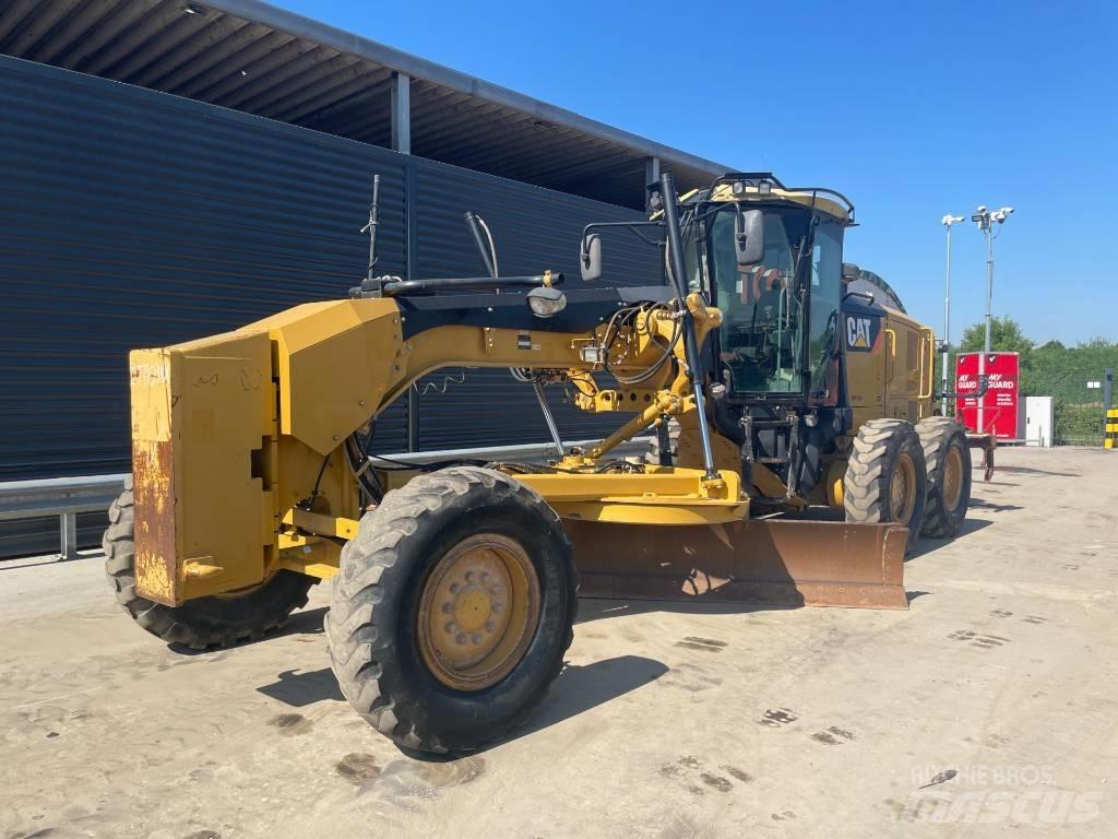 CAT 140 M2 Motoniveladoras