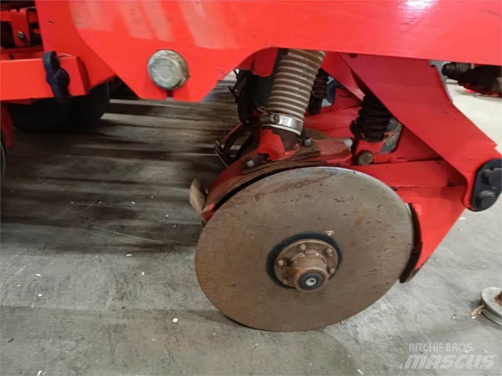 Kuhn Maxima 2TS Sembradoras de alta precisión