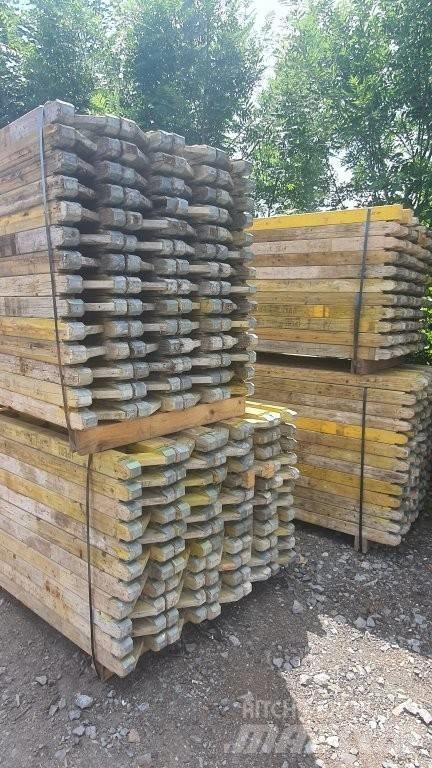 Peri GT24 Träger Andamios