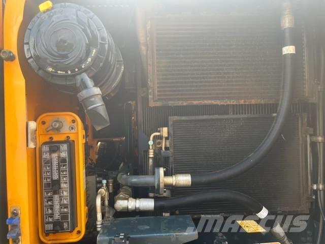 Hyundai HX 140 L Excavadoras de cadenas