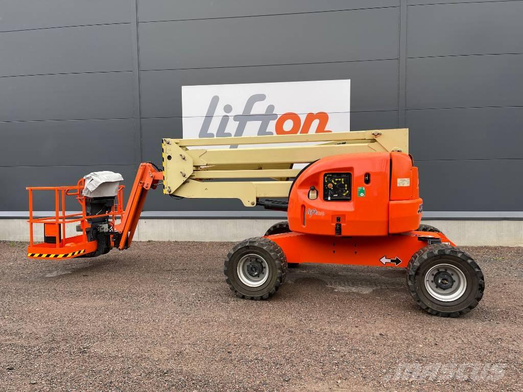 JLG 450 AJ Bomlift Plataforma de trabajo articulada