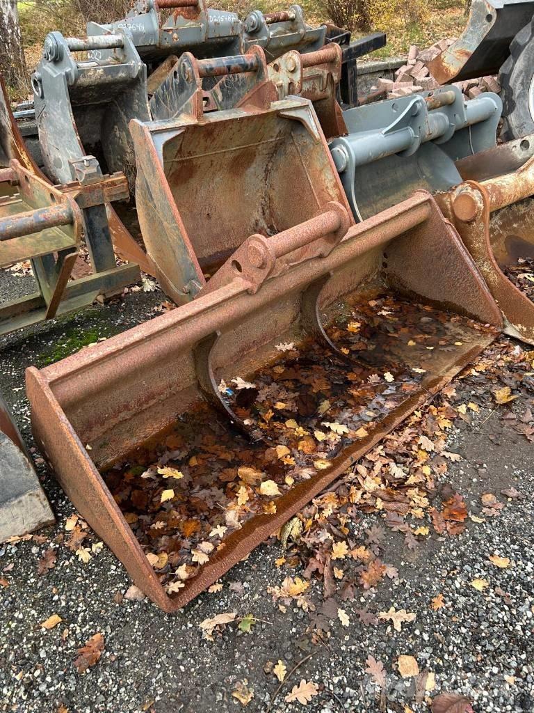 Liebherr 913 compact Excavadoras de ruedas