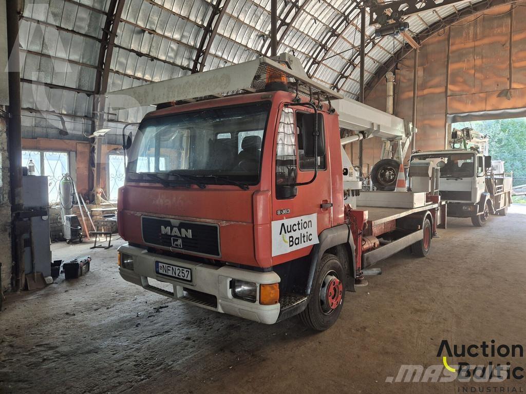 MAN 8.163 Plataformas sobre camión