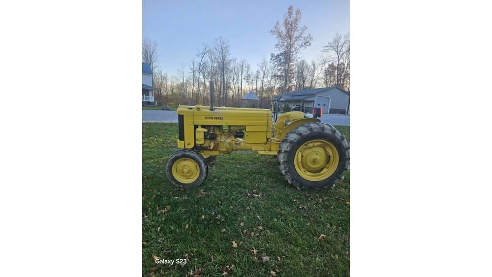 John Deere 40 U Tractores