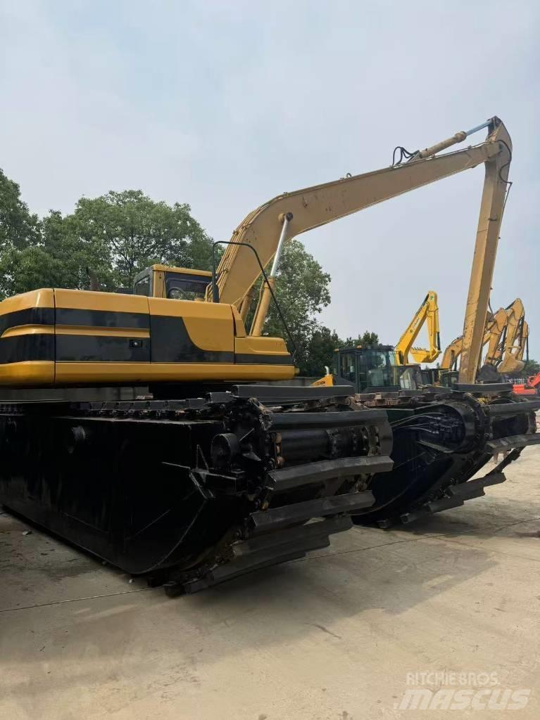 CAT 320B Excavadoras anfibio