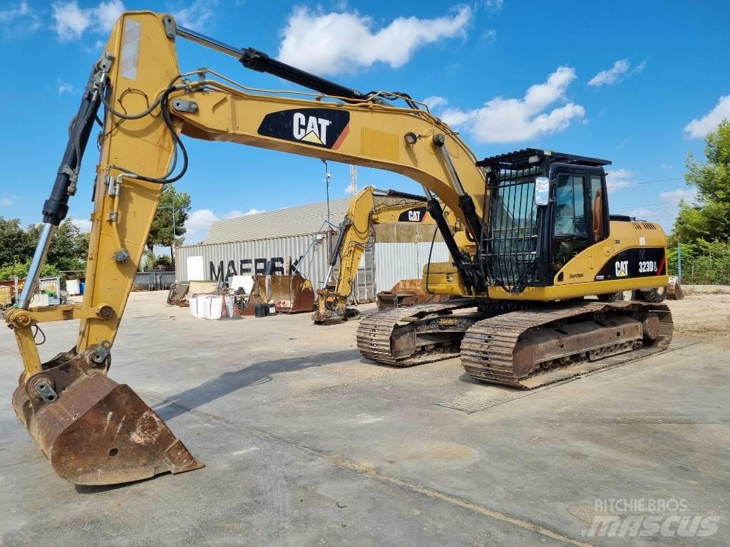 CAT 323 D L Excavadoras de cadenas