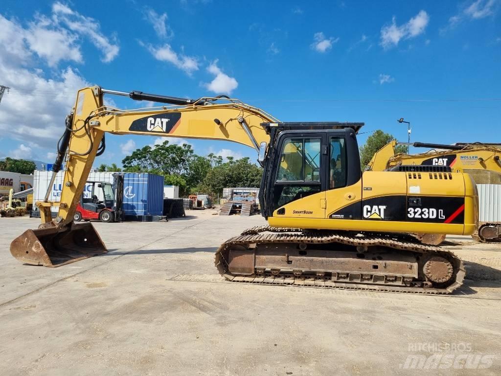 CAT 323 D L Excavadoras de cadenas
