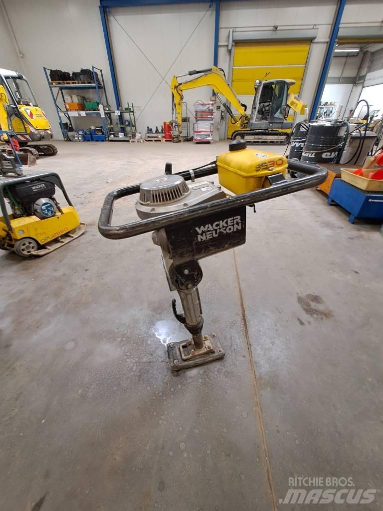 Wacker Neuson BS30 Pisones compactadores