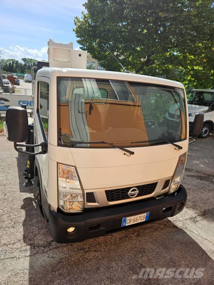Isoli PNT 230 Plataformas sobre camión