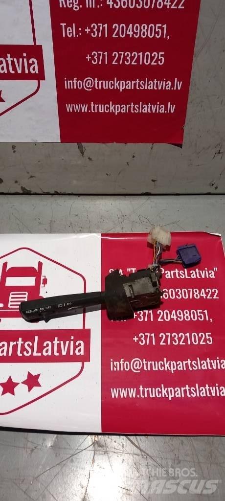 Volvo FH 12.   3172171 Cabinas e interior