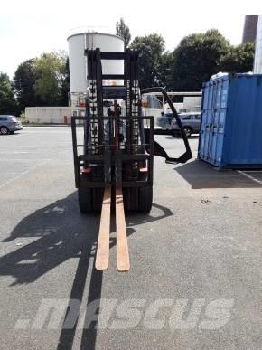 Manitou MI 30 D Carretillas diesel