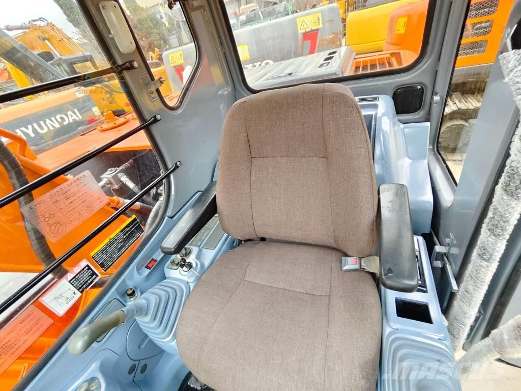 Hitachi EX 120 Excavadoras de cadenas