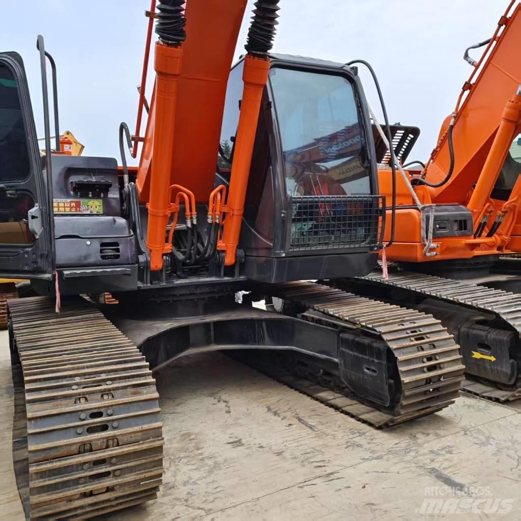 Hitachi ZX 210 Excavadoras de cadenas