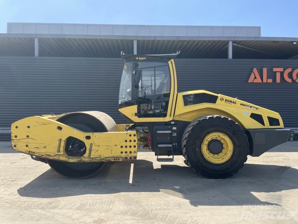 Bomag BW 226 BVC-5 Rodillos de un solo tambor