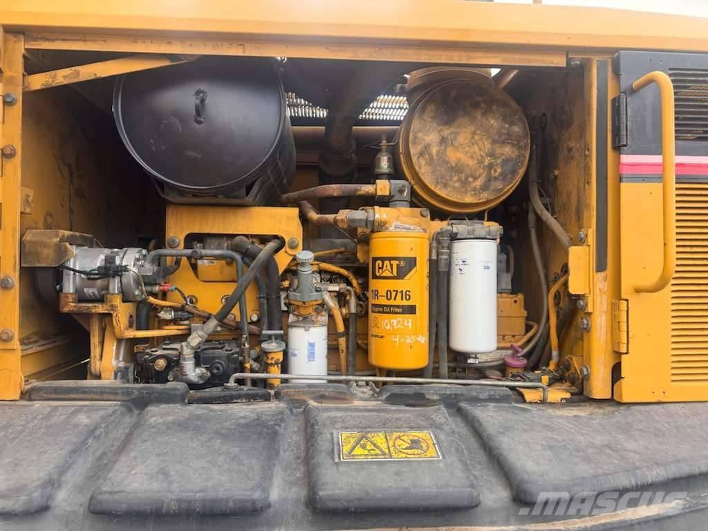 CAT 140 H Motoniveladoras