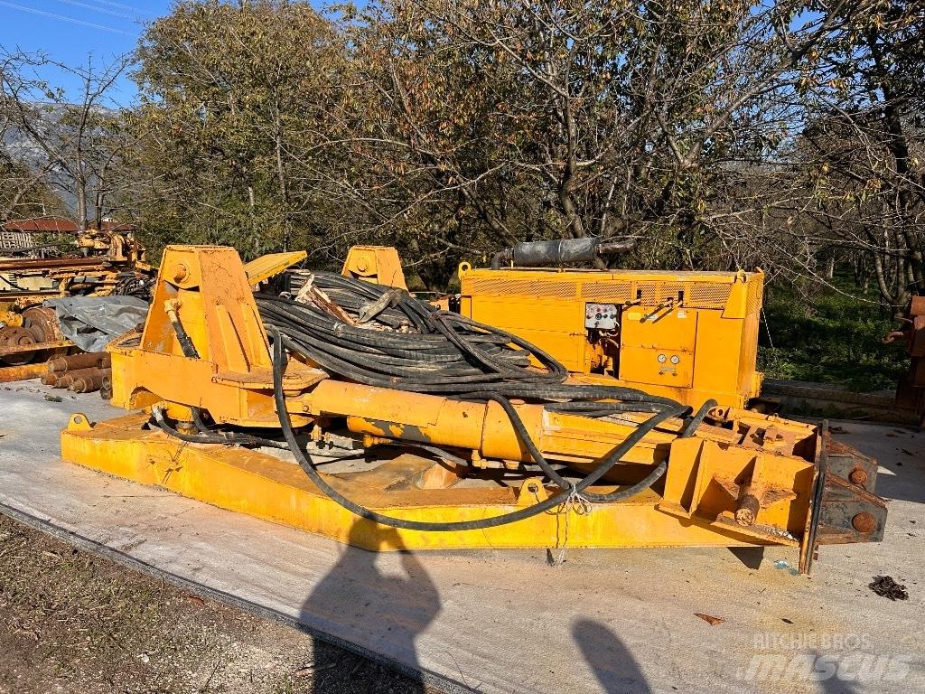 Bauer BV 1300 Entubadoras