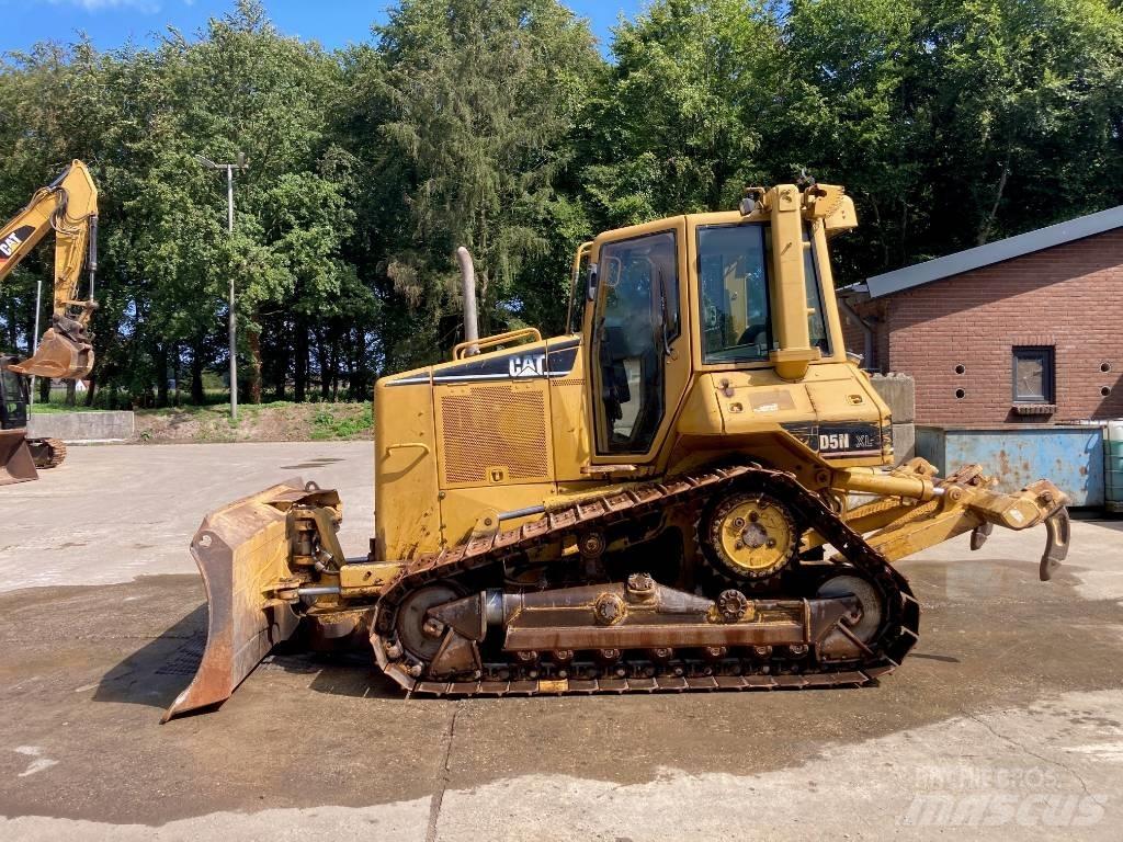 CAT D 5 N XL Buldozer sobre oruga