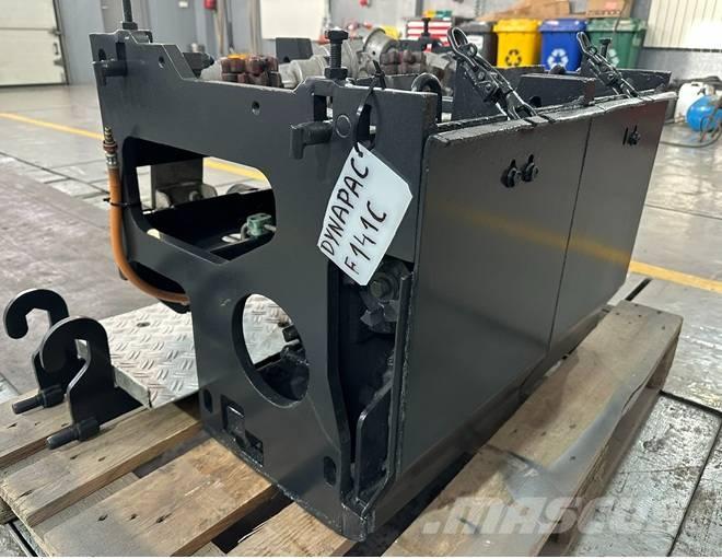 Dynapac F 141 C Asfaltadoras