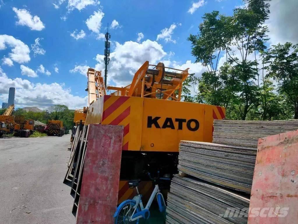 Kato NK 400 E Grúas todo terreno