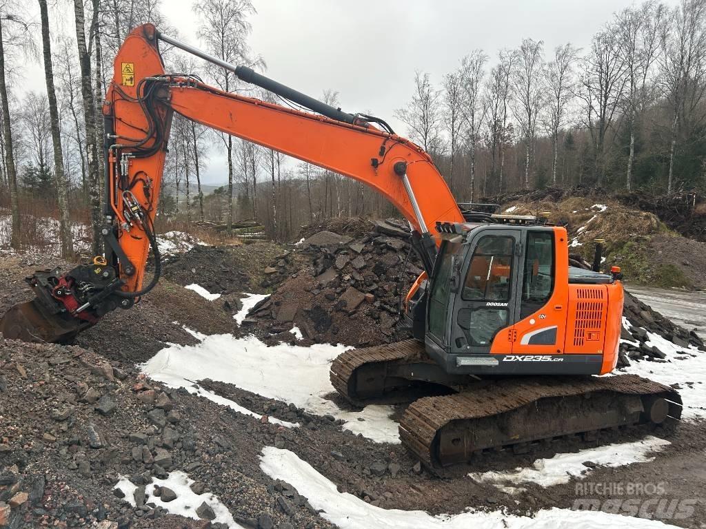 Doosan DX 235 LCR-5 Excavadoras de cadenas