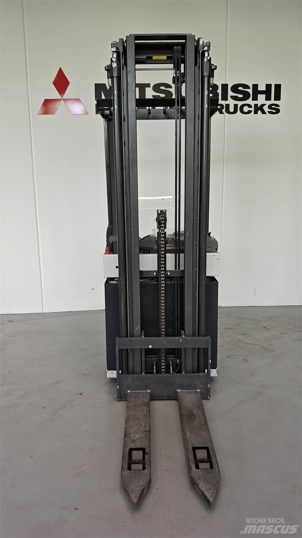 Atlet 160SDTFV Transpaletas Eléctricas con plataforma