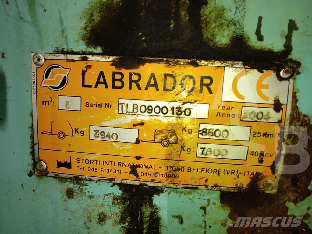  Labrador MT90 Mezcladoras distribuidoras