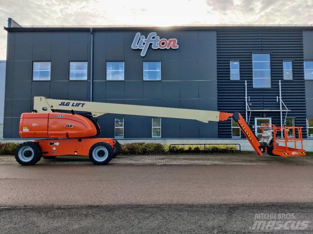 JLG 860 SJ Bomlift Plataforma de trabajo articulada