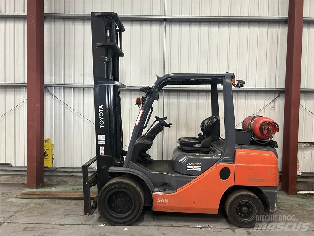 Toyota 02-8FGJF35 Carretillas LPG