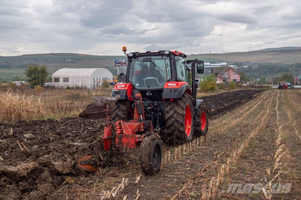 Kioti HX1402ATC-EU Tractores