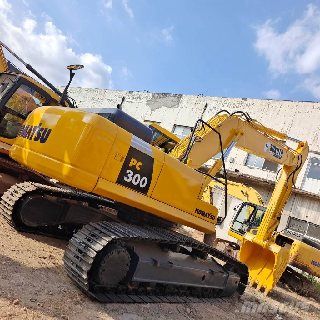 Komatsu PC 300-7 Excavadoras de cadenas