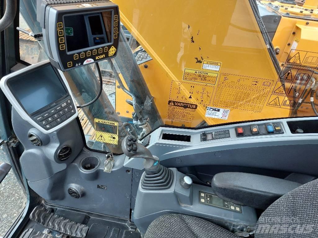 Hyundai HX 235 LCRD Excavadoras de cadenas