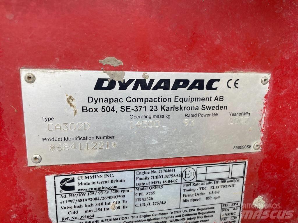 Dynapac CA 302 D Rodillos de un solo tambor