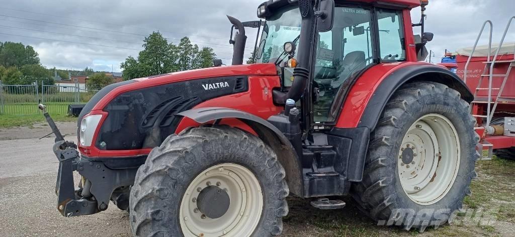 Valtra T 203 Tractores