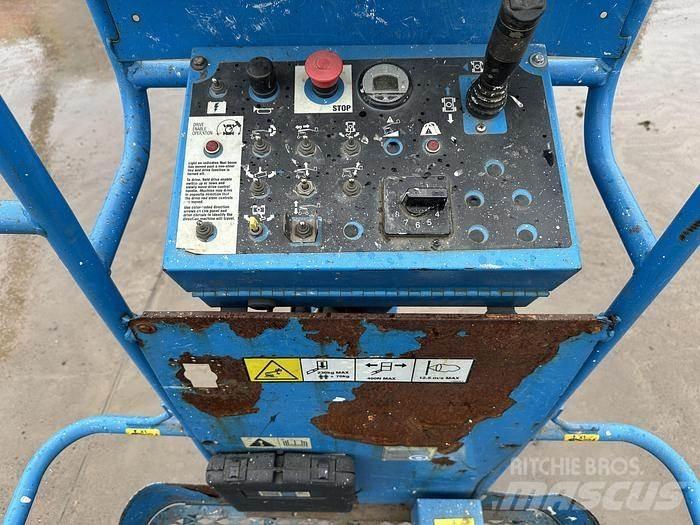 Genie Z30/20N Plataformas de trabajo telescópica