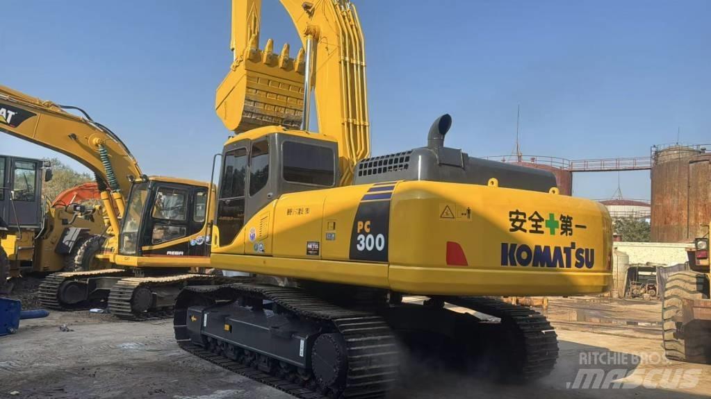 Komatsu PC 300 Excavadoras de cadenas
