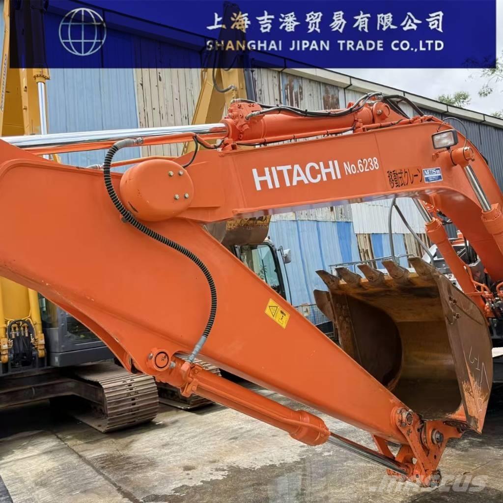 Hitachi ZX 135 Excavadoras de cadenas