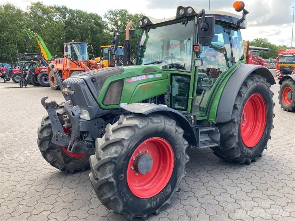 Fendt 208 Vario Tractores