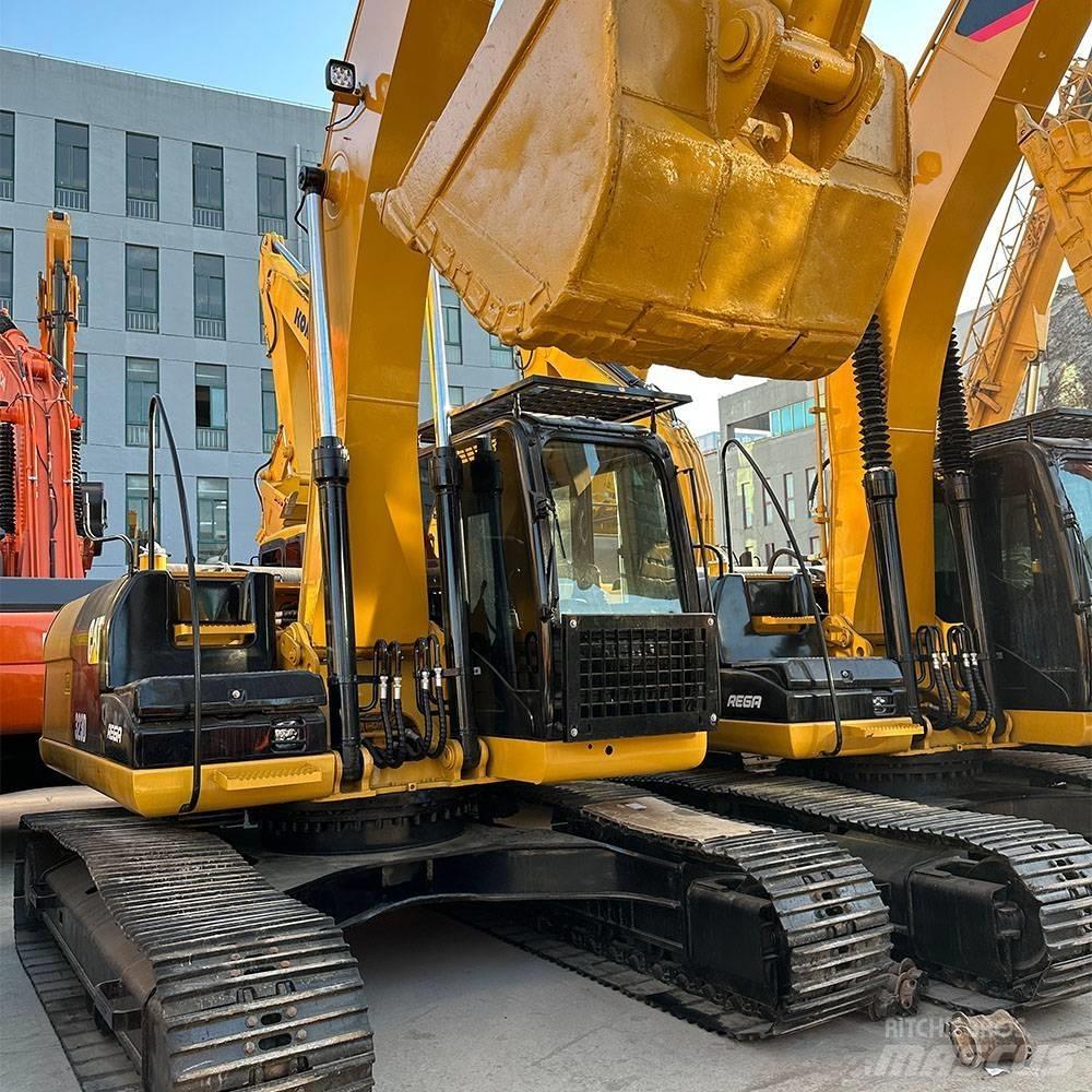 CAT 323 D L Excavadoras de cadenas
