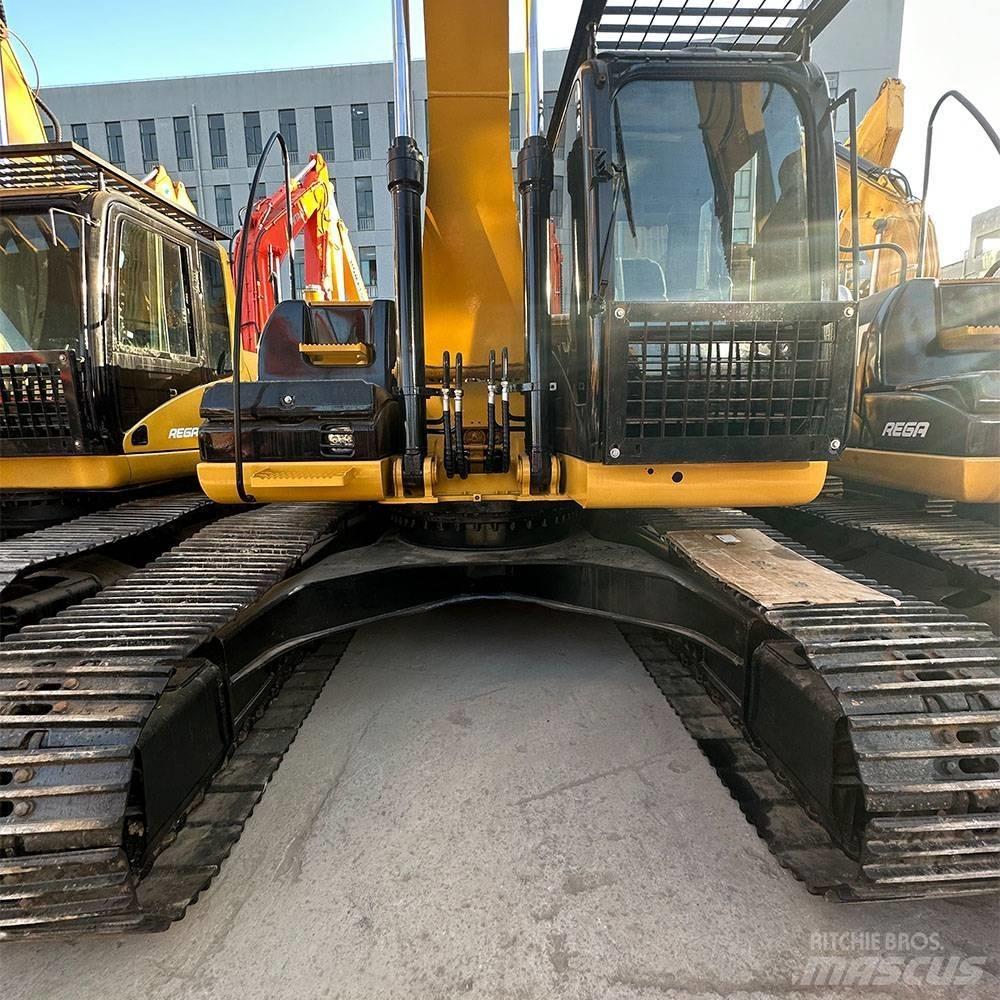 CAT 323 D L Excavadoras de cadenas