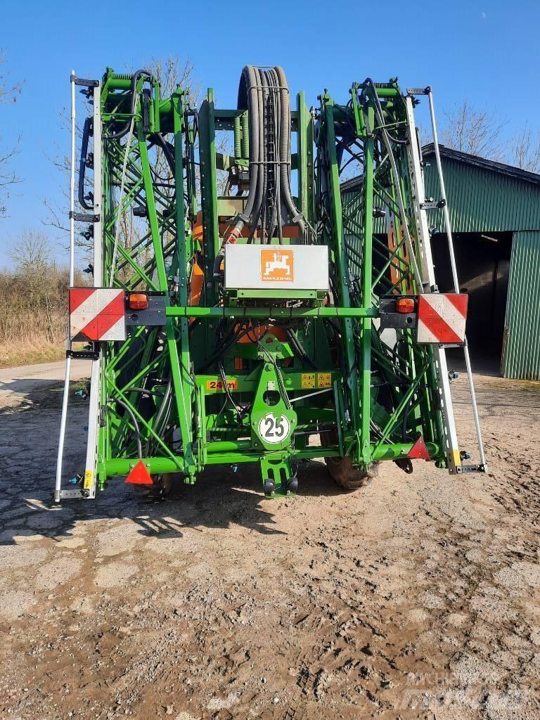 Amazone UG 3000 Nova Pulverizadores arrastrados