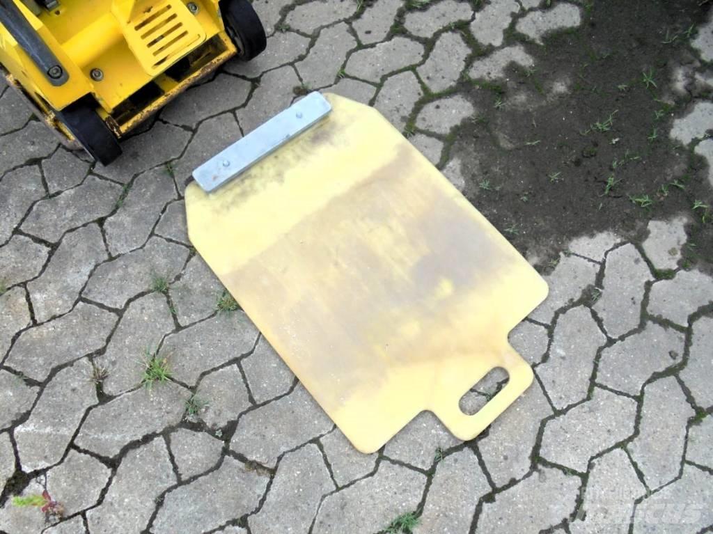Wacker DPU 3050 H Vibradores
