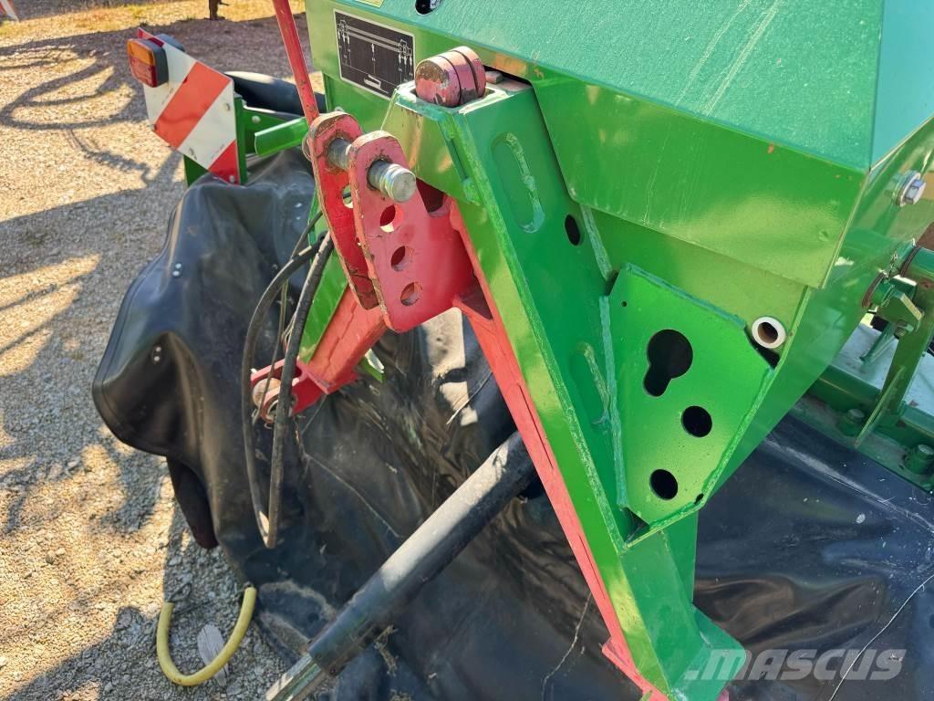 John Deere 131 Corta-césped delanteros y traseros